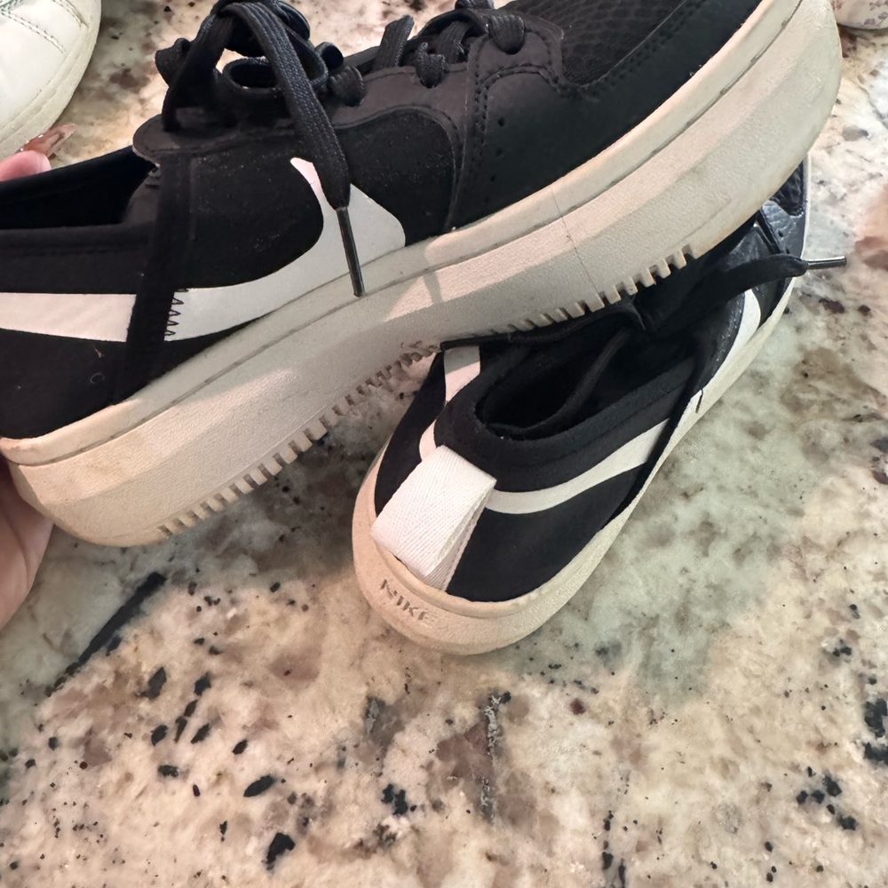 Nike court platform shoes